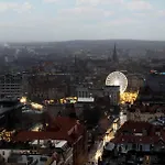 アパート Luksusowe, Klimatyzowane W Centrum Katowic Z Pieknym Widokiem Na Miasto, Wanna Z Hydromasazem, Biurkiem I Parkingiem By Renters Prestige *