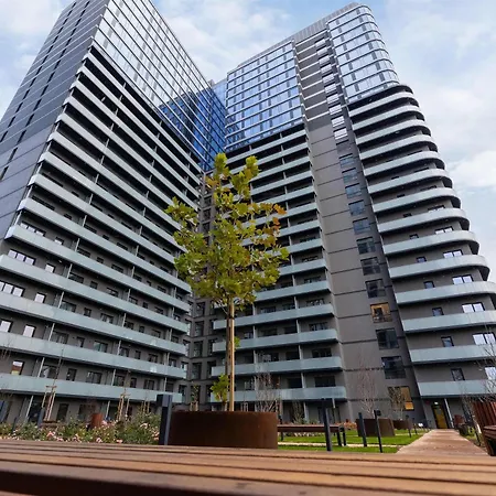 Luksusowe, Klimatyzowane W Centrum Katowic Z Pieknym Widokiem Na Miasto, Wanna Z Hydromasazem, Biurkiem I Parkingiem By Renters Prestige Katovice