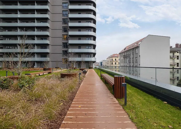 Apartament Luksusowe, Klimatyzowane W Centrum Katowic Z Pięknym Widokiem Na Miasto, Wanną Z Hydromasażem, Biurkiem I Parkingiem By Renters Prestige Katowice