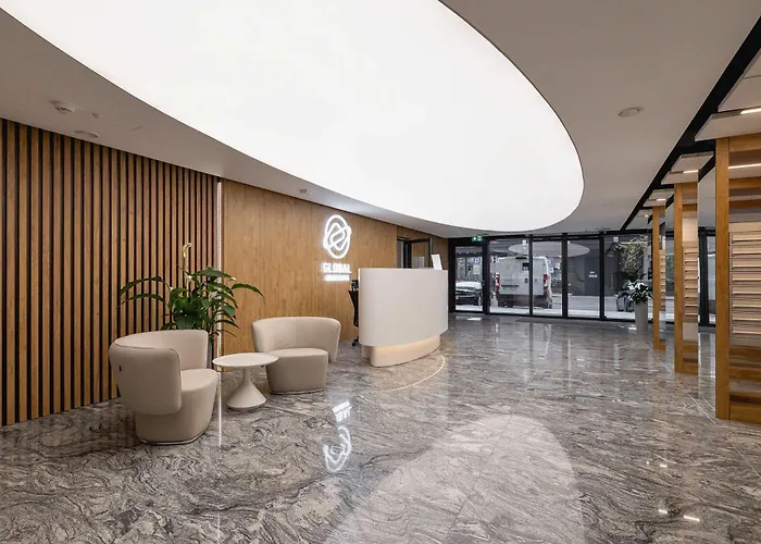 Apartment Luksusowe, Klimatyzowane W Centrum Katowic Z Pieknym Widokiem Na Miasto, Wanna Z Hydromasazem, Biurkiem I Parkingiem By Renters Prestige